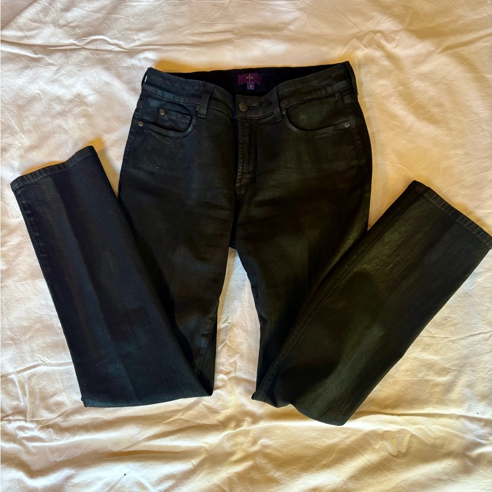 NYDJ’s Stylish Black Coated Denim Jeans
